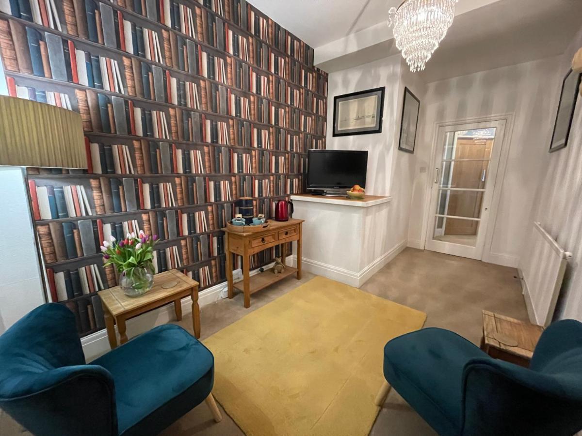 G&T Apartment 斯卡伯勒 外观 照片