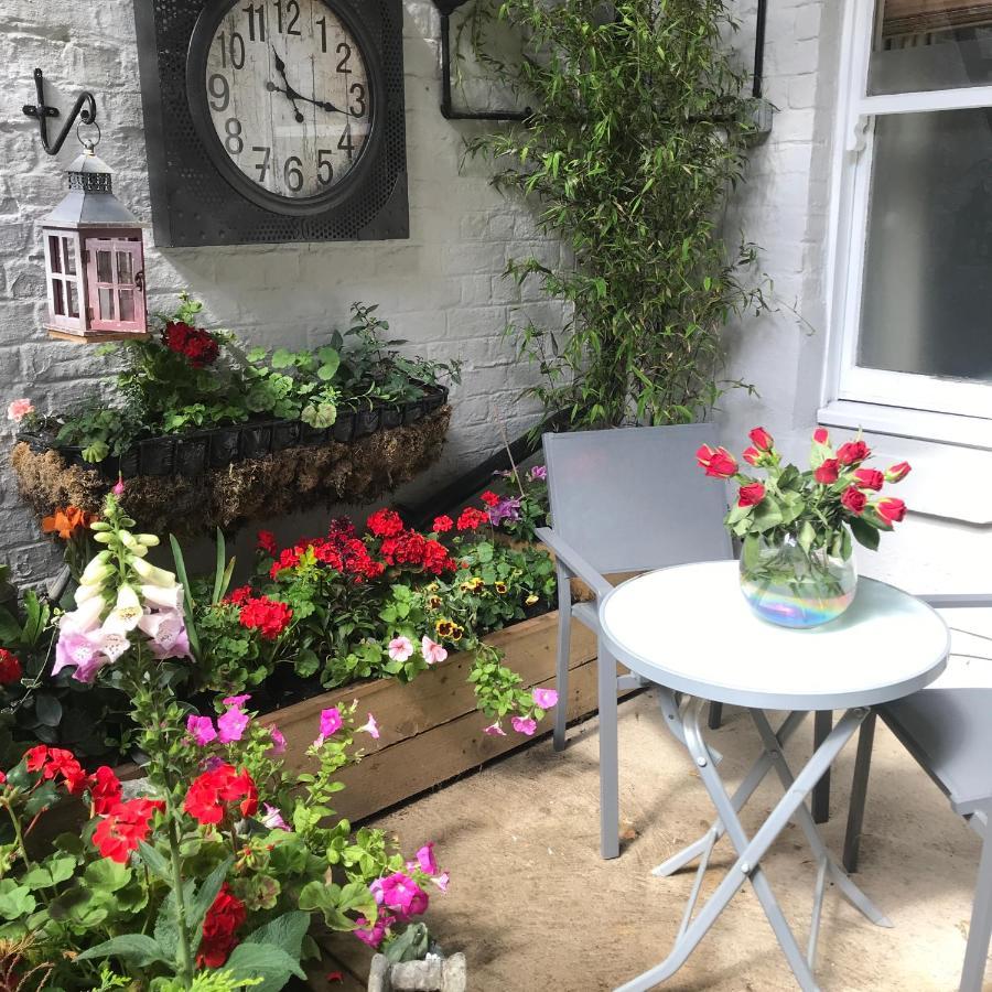 G&T Apartment 斯卡伯勒 外观 照片
